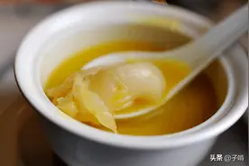 粤菜馆的浓香花胶鱼翅鸡汤，全是好食材吃一次就要回味好久图片