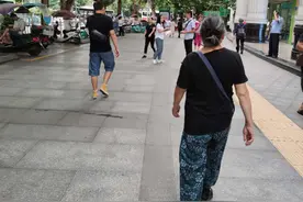 遵义红花岗区棚改私募债被路边兜售 承销公司称：“财政兜底”图片