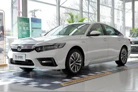 售价不到21万的本田混动B级车，带你看本田INSPIRE图片