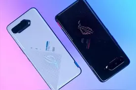 高情商：888和游戏手机更配，败家之眼ROG 5发布图片