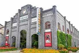 揭秘成都市常住人口十大镇，都江堰“四星闪耀”，安仁镇一马当先图片