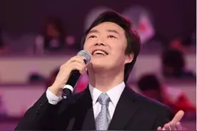 骗观众47年的费玉清，为报恩帮姐姐还债40年，背后不为人知的苦楚图片