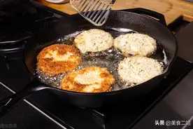 油炸食物怎么才能上色好看？选对种类很重要，色泽金黄，酥脆诱人图片