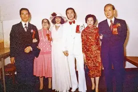 让何超英疯癫的导火索：曾暗自调查弟弟车祸原因，可惜被赌王阻止图片