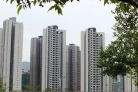 为什么很多人建议要优先选择边户？中户究竟差在哪里？看看这2点图片