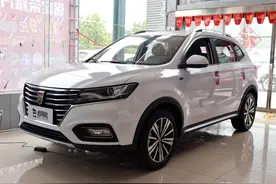 空间大动力强，外观年轻时尚，带你看荣威RX5图片