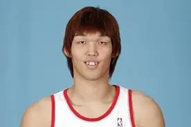 盘点NBA历史亚洲各个国家第一人，韩国第一人称亚洲第一中锋。图片