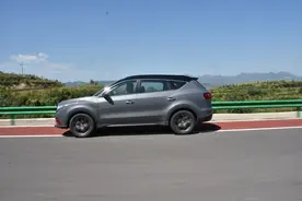 这款自主中型SUV实力如何？东风风光580星版实车体验图片