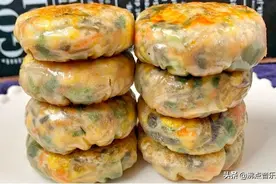 12种家常馅饼，做法简单、皮薄馅大，早餐换着样做给家人吃图片