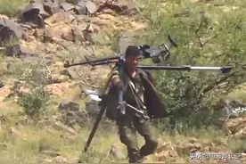 国产W85高机真轻便，一名拖鞋军竟扛着它满山跑，难怪卖脱销图片