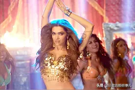 盘点宝莱坞女星金色裙装造型，美艳不输张柏芝“埃及女王”装图片