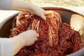 韩国胃癌发病率高居世界第一，看完他们的一日三餐，你就懂了图片