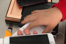 为什么闲鱼上有很多刚激活几天的手机就出售了？我来告诉你图片