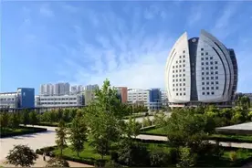 二中南、正定中学、精英中学班型有何差异？图片