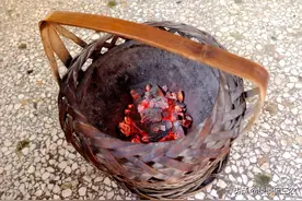 农村被禁止烧煤取暖，农民用啥过冬？专家给出2种建议，可行吗？图片