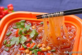 一年卖出10亿元的自热锅，为何不受欢迎了？员工揭露3点关键原因图片