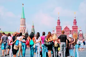 还怪国内游客素质低吗？国人不出国后，国外垃圾画面曝光图片