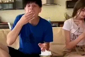 不要随便吃女朋友的东西图片