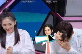 何老师主持出现嘴瓢时，谢娜手指着说卧底，蹲下时小细节暴露身孕图片