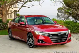 2021年美版本田雅阁：2.0T搭配10速自动才是真正亮点图片