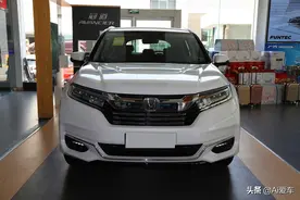 舒适大5座日系SUV，大空间配大沙发，大排量还省油，实拍本田冠道图片