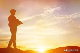 军校毕业工资一万多是真的吗？快来看军官工资待遇如何图片