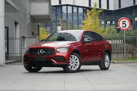 进口GLC卖到46万，改款后看得让人流口水，2.0T轻混四驱配触控图片