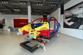 解析国产特斯拉ModelY白车身：完美的一体压铸+最好的安全性能图片