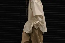 「短裤」也能穿得体面？这些穿法让男女都动心图片