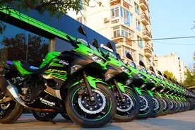 川崎WSBK横扫群雄提前夺冠，国内低调热销忍者400小跑车视频封面