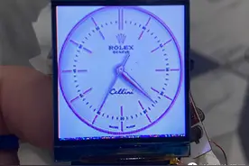 我爱玩垃圾：19元儿童电话手表自己动手改表盘图片