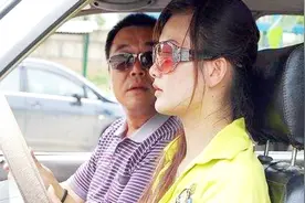 驾校背后的“潜规则”！女学员用亲身经历告诉你，教练的无耻行为视频封面