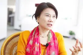 银隆电动客车销量全国三甲，董明珠：这个排名对我没意义视频封面