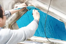 车开久了，引擎盖油漆会龟裂暗淡？自己动手10分钟就能轻松避免！