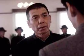杜月笙63岁病逝，留下五个漂亮老婆怎么办？有两人善终