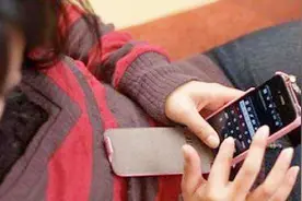 苹果手机中的siri应该怎么使用，原来还有这些小技巧~视频封面