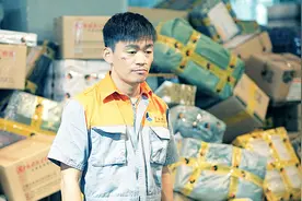 微信也能收寄快递了！官方出品！不出门就能寄！电话费都省了！