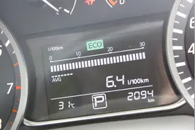 仪表上的Eco是什么意思？据说有这个能省油，快看看你车子有没有视频封面