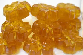 宝妈教你在家做雪梨棒棒糖，无任何添加剂，安全健康，一看就会