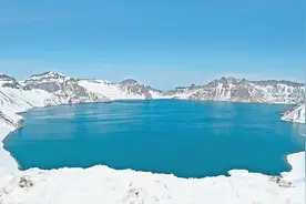 为什么禁止游客走到长白山天池边上？说出来你都不敢相信