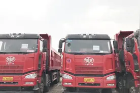 工地结不到账！一批才买半年的国5自卸车出售！靓车啊！视频封面