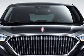 红旗“车标”正式退出！以后新车全部换装新车标，确实更帅气内涵