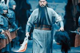 此人竟然是关羽的师父，关羽能万人中取上将首级，都是他教的！