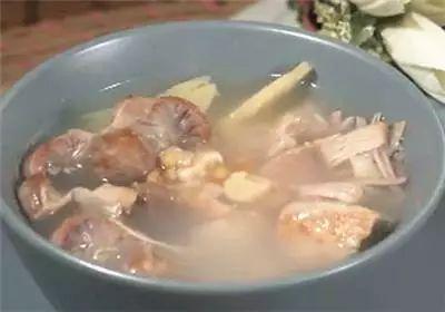 石斛瑶柱花胶炖瘦肉 2026年石斛花胶煲