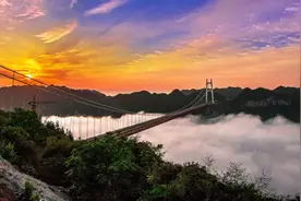 长沙到凤凰古城 芙蓉镇 苗寨 矮寨大桥 森林公园 土家风情园4日游图片