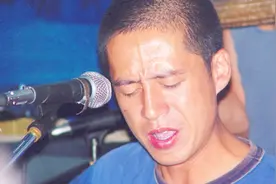 520农民工自编《老婆顺口溜》老婆是天，有酒也有烟！感动哭了！视频封面