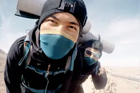 两个新疆人挑战无人区72小时，遭遇狼群，漫天大雪，-20度低温