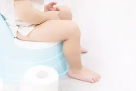 宝宝如厕训练，帮宝宝告别纸尿裤，这两个工具必备