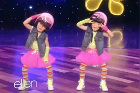 超萌双胞胎在美国艾伦秀上表演舞蹈，全场观众起立鼓掌，太可爱了视频封面