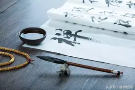 十首沧桑诗词：当时明月在，曾照彩云归图片